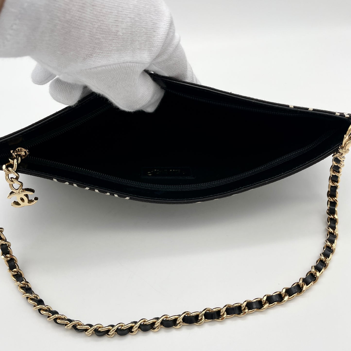 RARE☆☆☆☆CHANEL COCO Icon Mini Chain Handbag Black White GHW