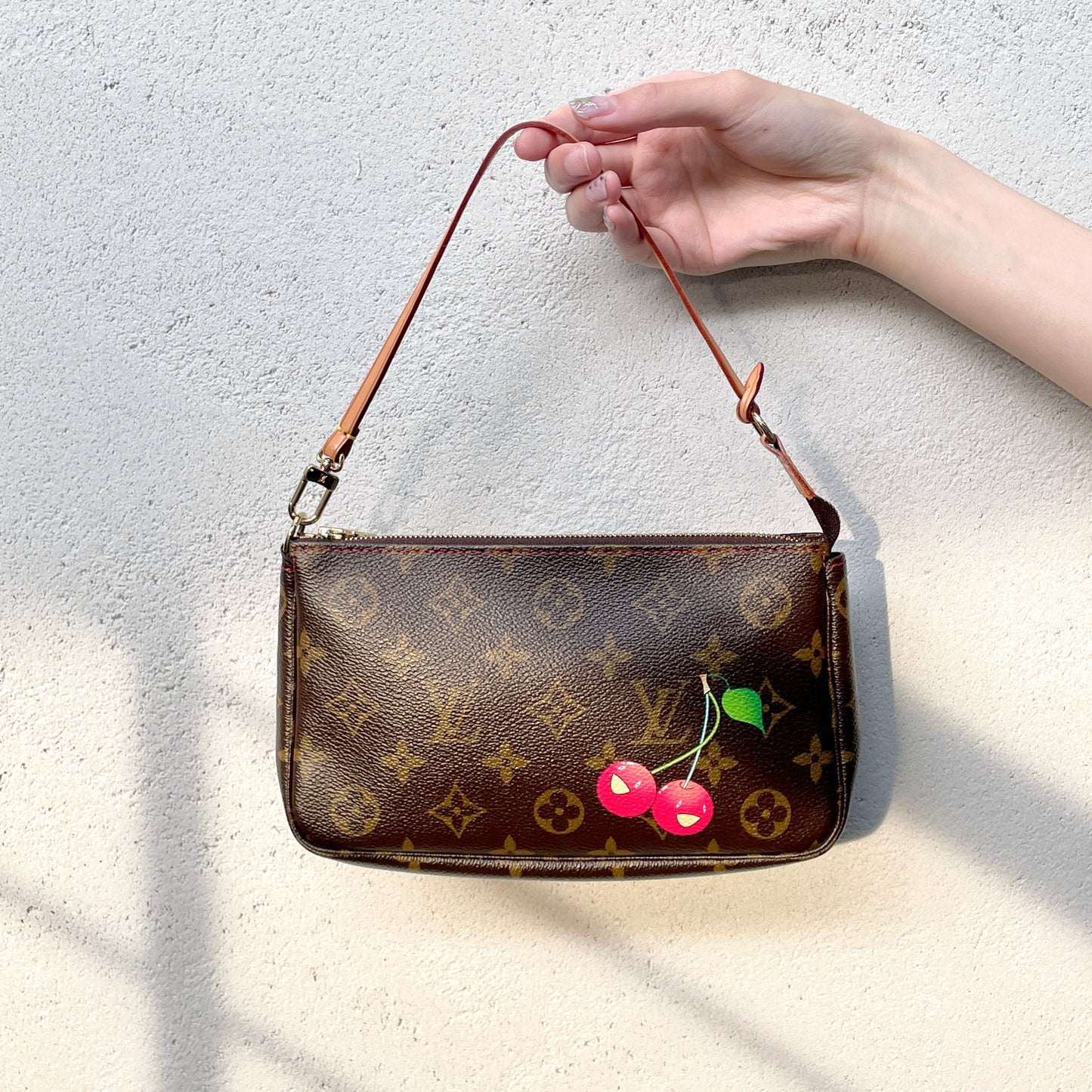 稀有 ☆☆☆☆ LOUIS VUITTON Monogram Cherry 手拿包配件 M95008 Takashi Murakami