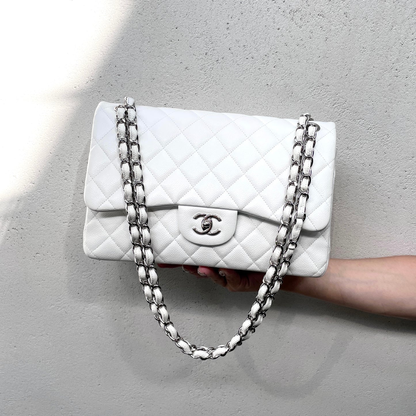 RARE☆☆☆CHANEL Caviar Skin Matelasse Coco Mark Turn Rock Classic Flap GM White SHW