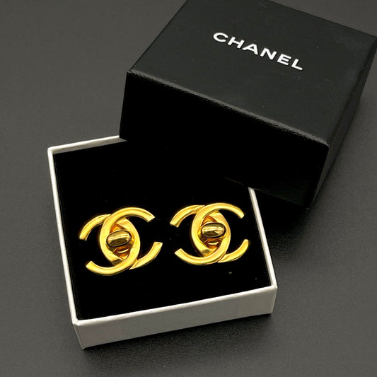 CHANEL Coco Mark Turnlock Earrings GM 95A