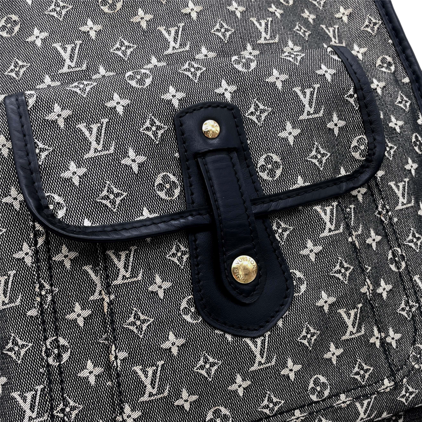 LOUIS VUITTON Monogram Minimalist Buzz Marry Kate Shoulder Bag