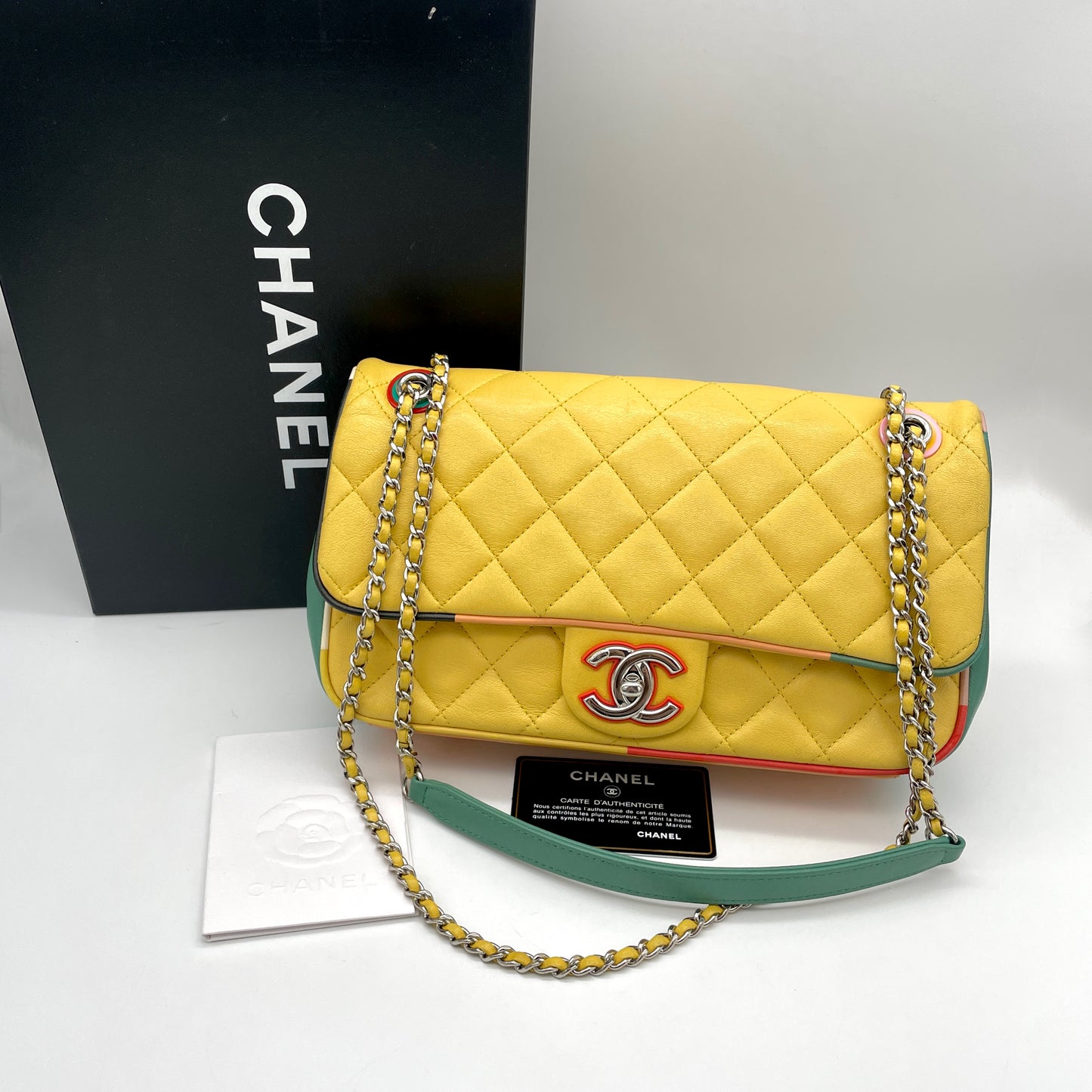 RARE☆☆☆CHANEL 31 RUE CAMBOM Matelasse Crack Single Flap W Chain Bag Yellow Multicolor SHW