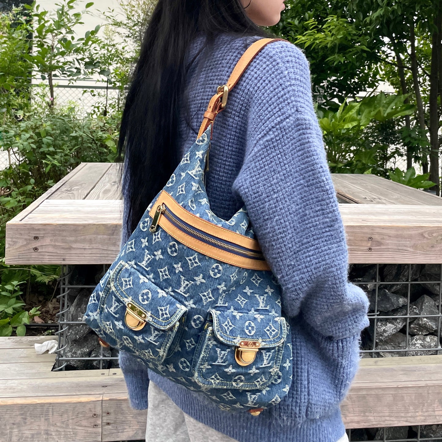 RARE★★★★LOUIS VUITTON 2005 Monogram Denim & Leather Baggy Shoulder Bag M95048 Large Blue & Brown