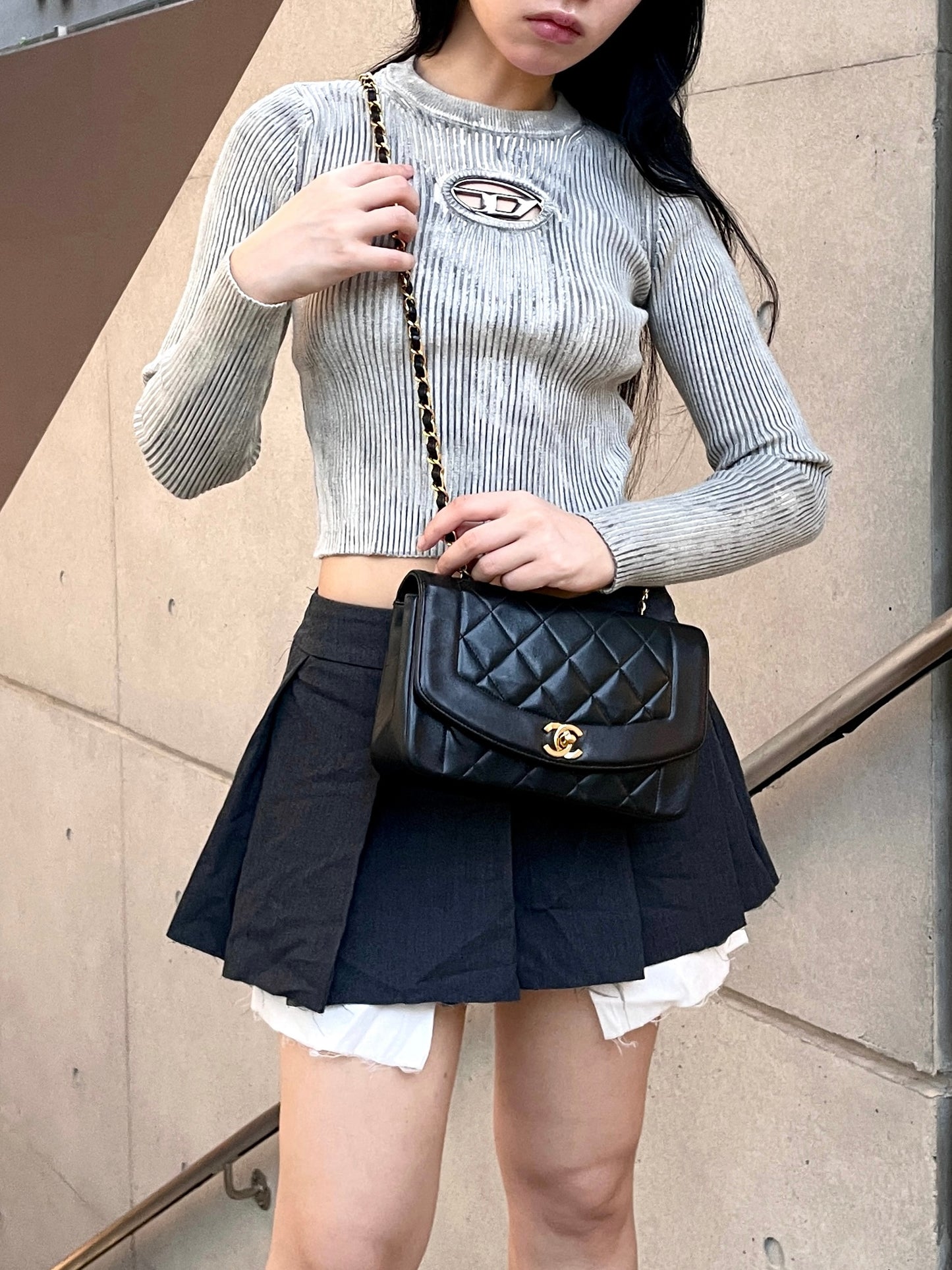 RARE☆☆☆CHANEL Matelassé Diana 23cm Lambskin Leather Chain Shoulder Flap Bag Black &amp; Gold