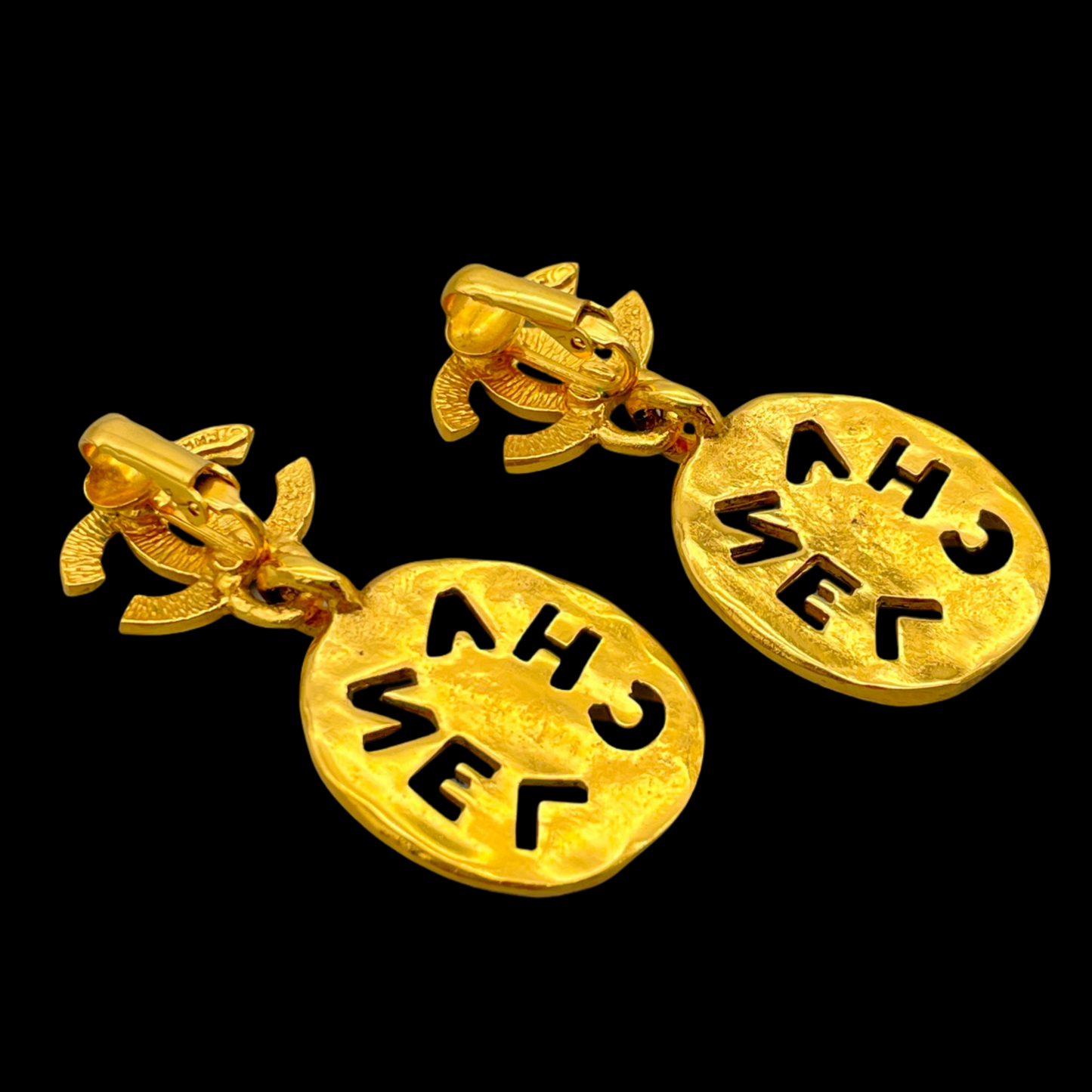 CHANEL Coco 马克吊坠耳环/金