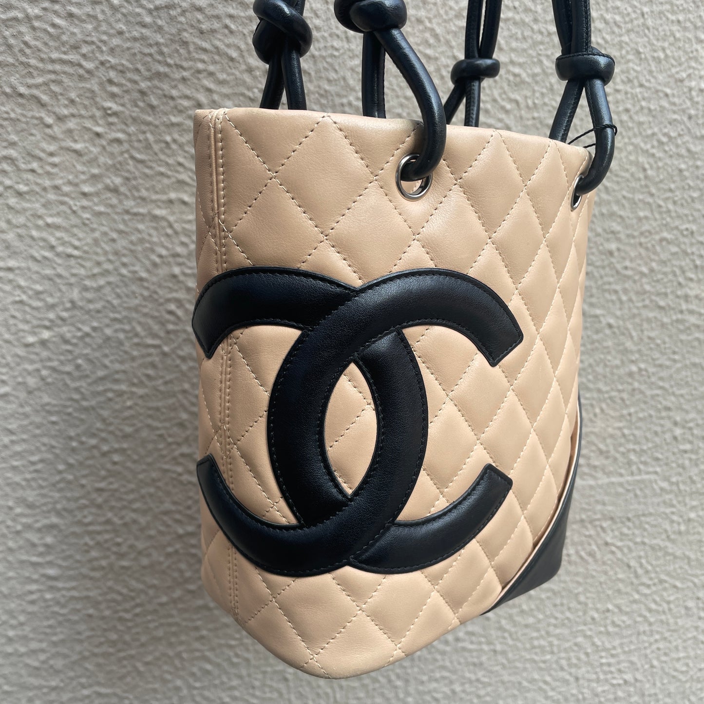 RARE☆☆CHANEL ｶﾝﾎﾞﾝﾗｲﾝ ﾐﾆﾄｰﾄﾊﾞｯｸﾞ ﾍﾞｰｼﾞｭxﾌﾞﾗｯｸ