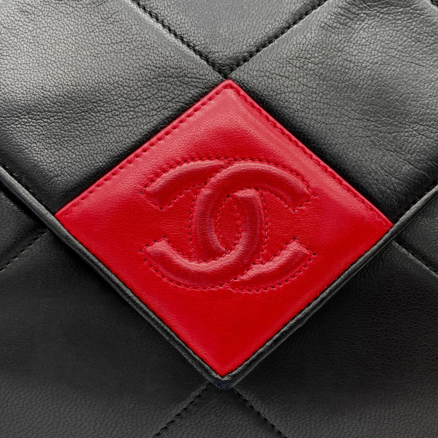 CHANEL Lambskin Vintage Shoulder Bag/Black x Red