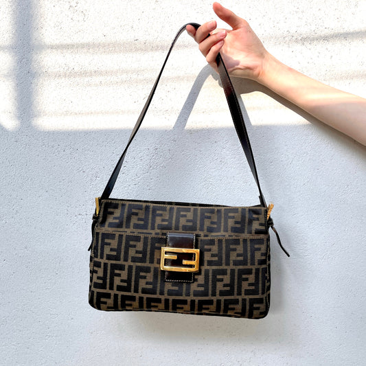 AUTH FENDI Sukka V 型妈妈包 单肩包