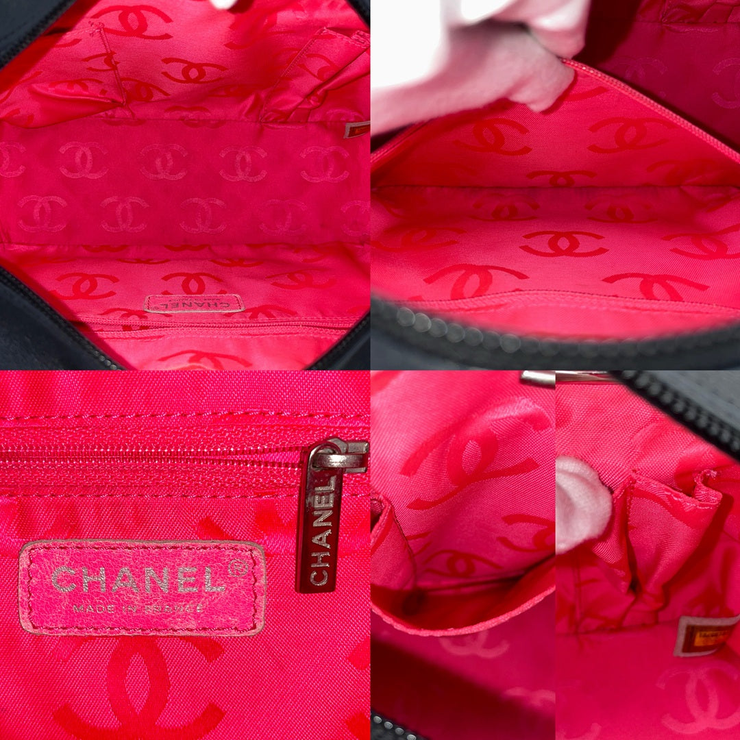RARE★★★★CHANEL 2005~2006 Cambon Matelassé Cowhide Bowling Shoulder Bag Medium Black Silver