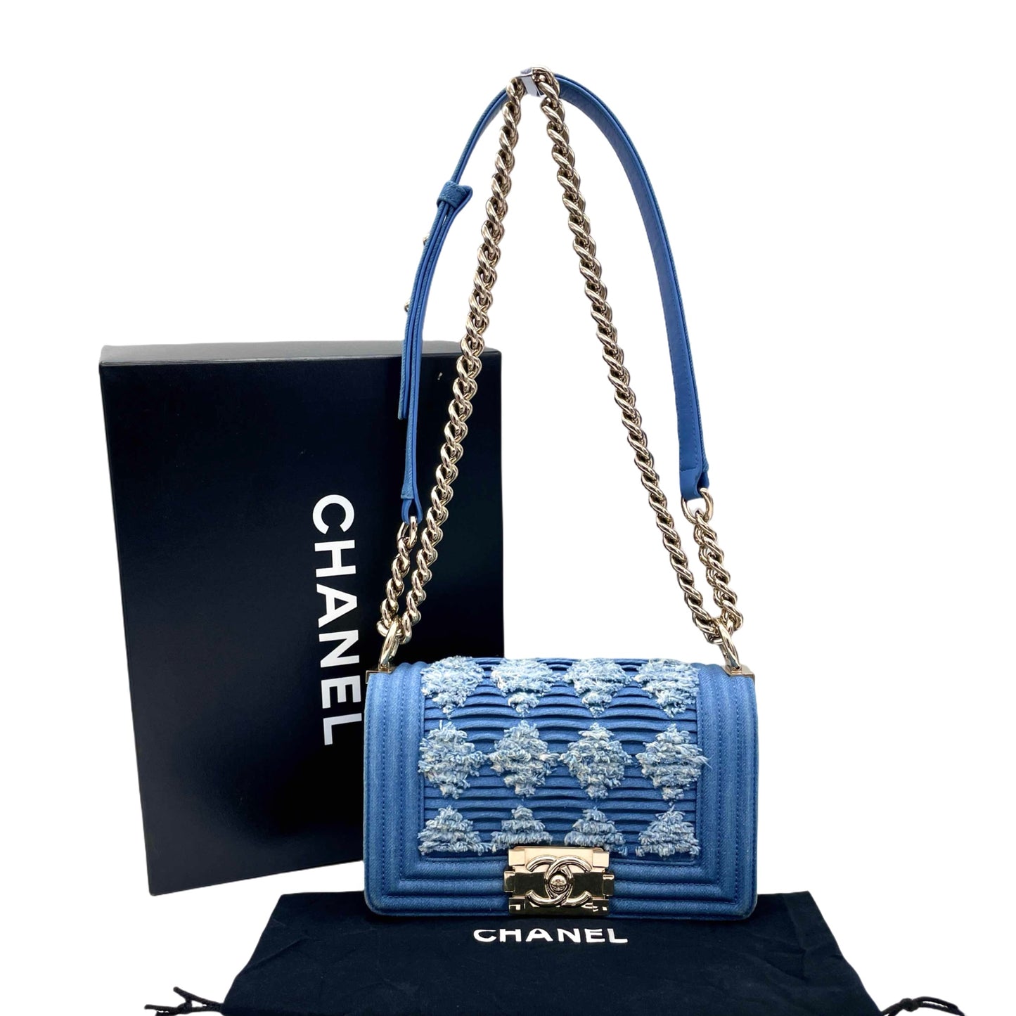 RARE☆☆☆CHANEL denim boy Chanel chain shoulder bag 27 series