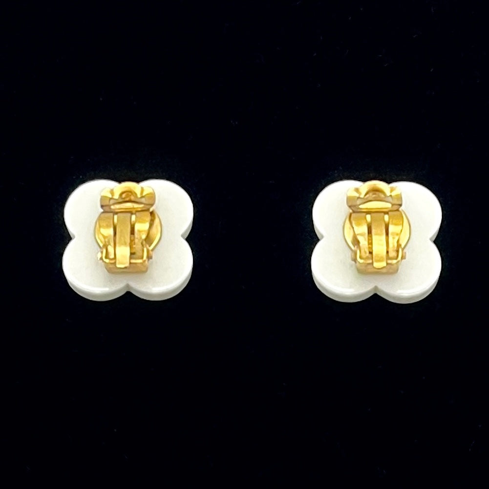 AUTH Pre-owned CHANEL Camellia Coco Mark Earrings 02P White/Black/Gold