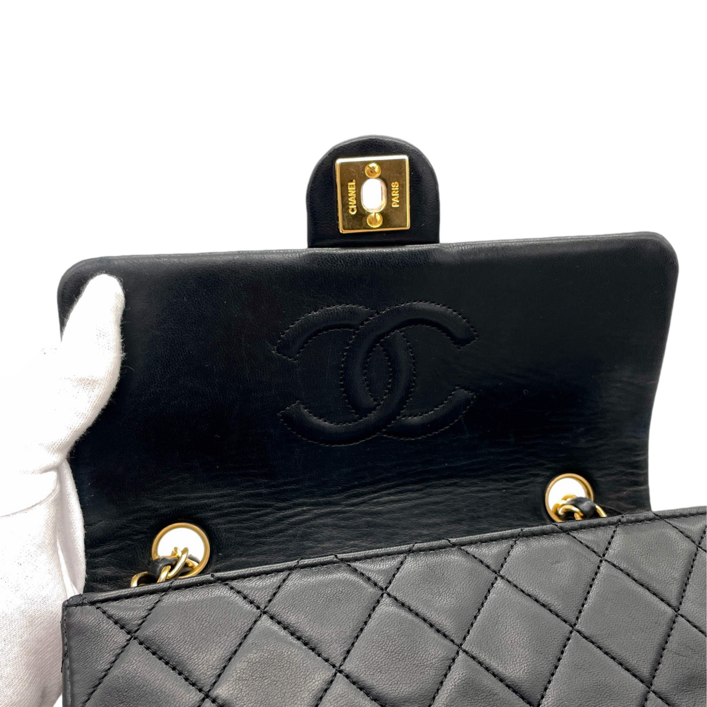 CHANEL Matelasse Mini Single Flap Chain Shoulder Bag