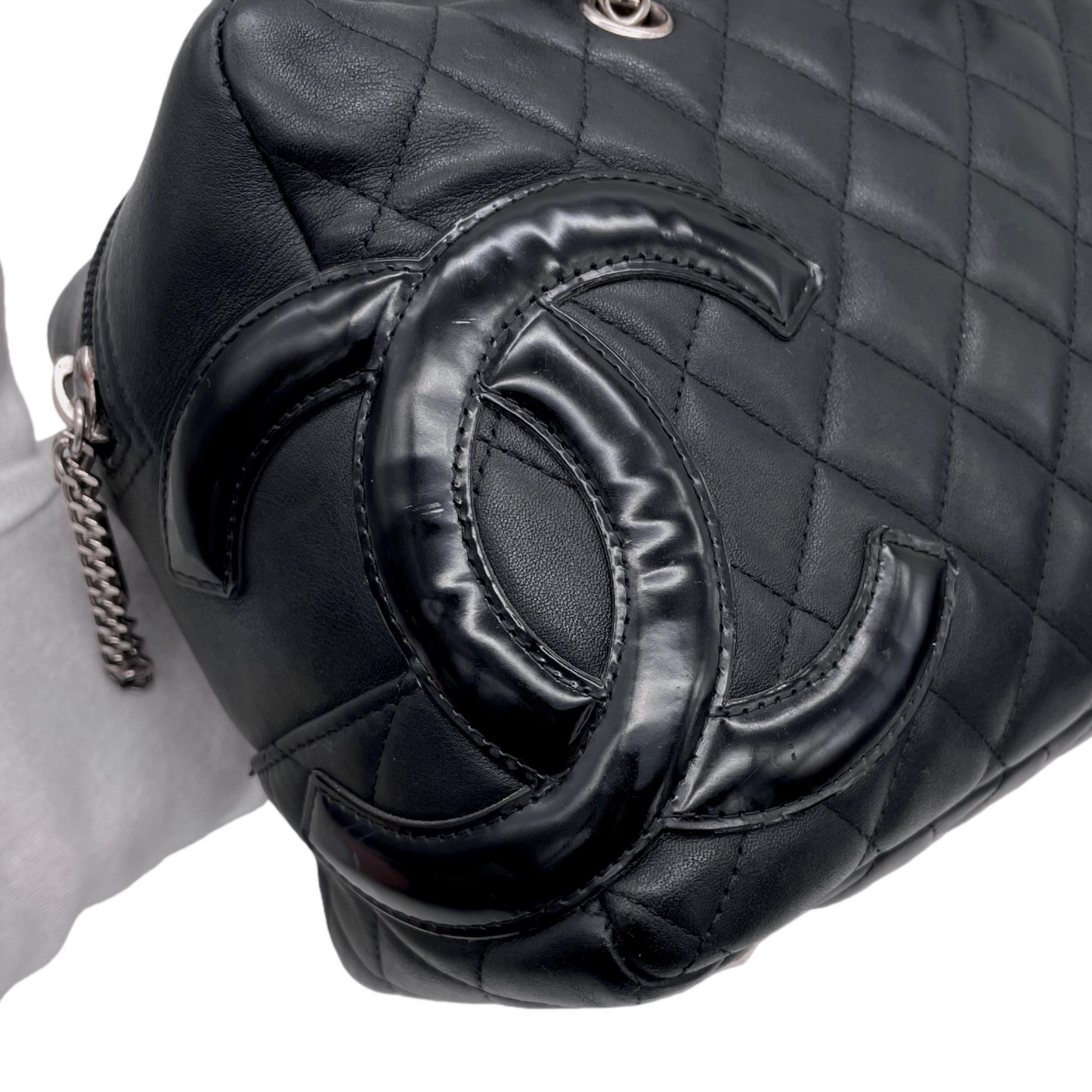 RARE★★★CHANEL 2005 Cambon Line Quilted Calfskin & Patent Leather CC Logo Bowling Shoulder Bag Black/Silver