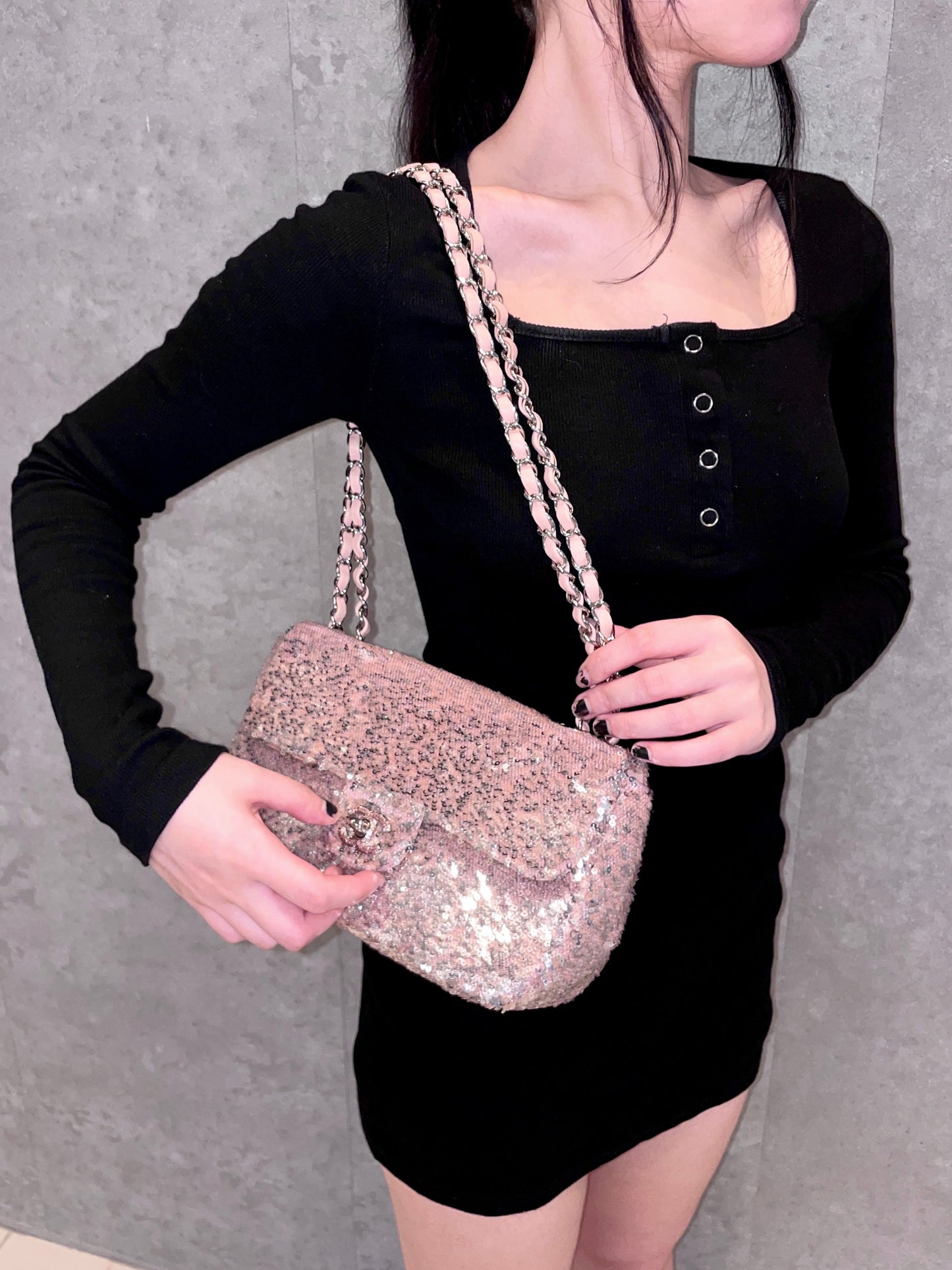 RARE☆☆☆CHANEL sequined double-chain shoulder single flap bag