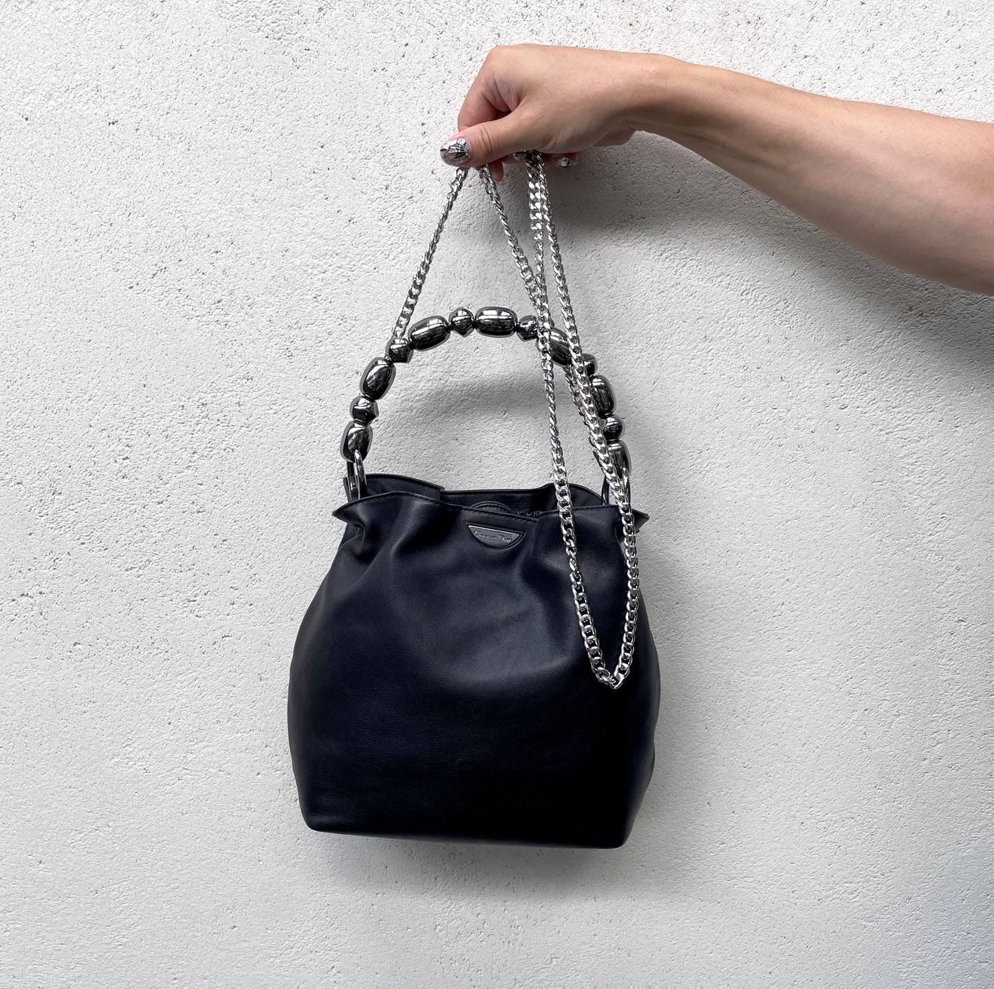 CHRISTIAN DIOR 2000 Preloved Malice Pearl Calf Skin Leather Pearls Handle Hand Bag Black &amp; Silver