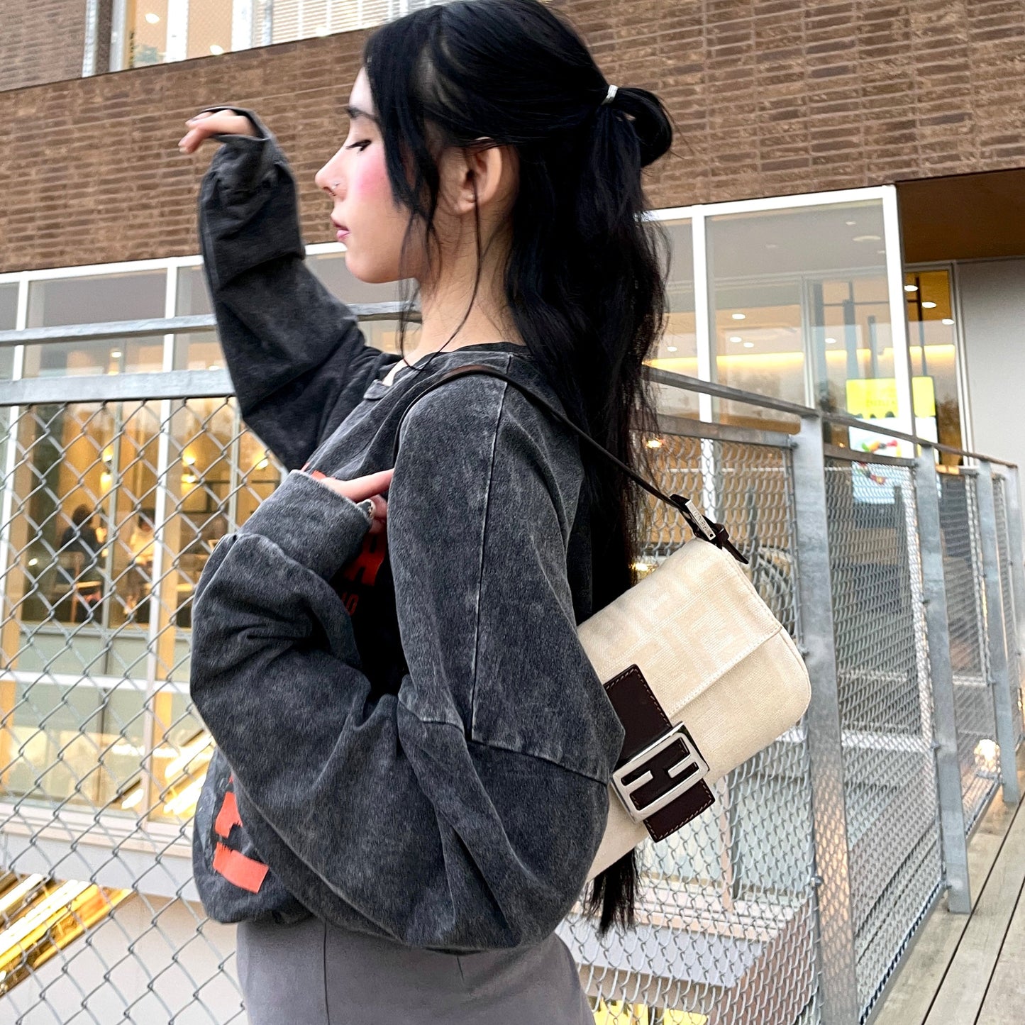 FENDI Zucca White Canvas Mamma Baguette PM Shoulder Bag White &amp; Silver