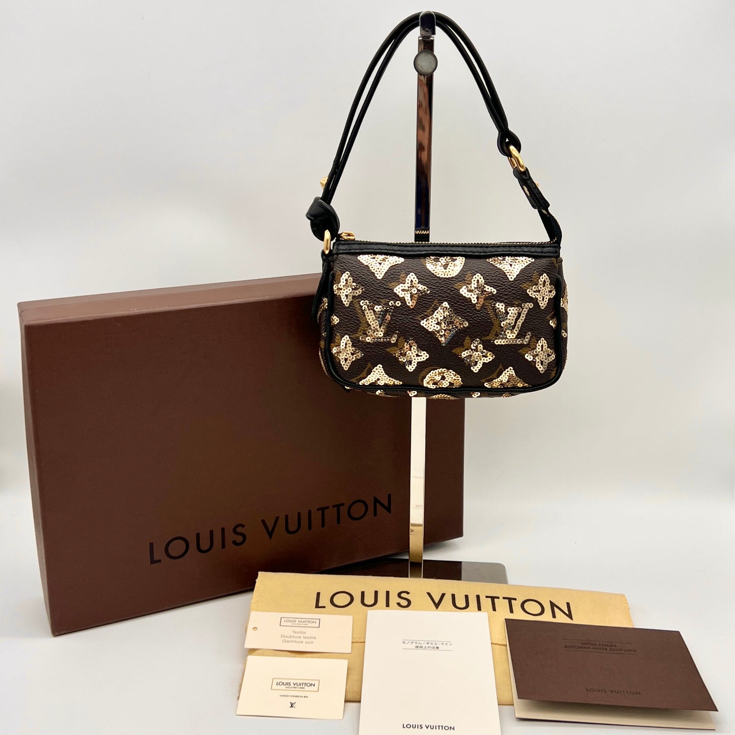 稀有☆☆☆☆LOUIS VUITTON Monogram Eclipse 手拿包配件/2009-10FW 系列 M60 125