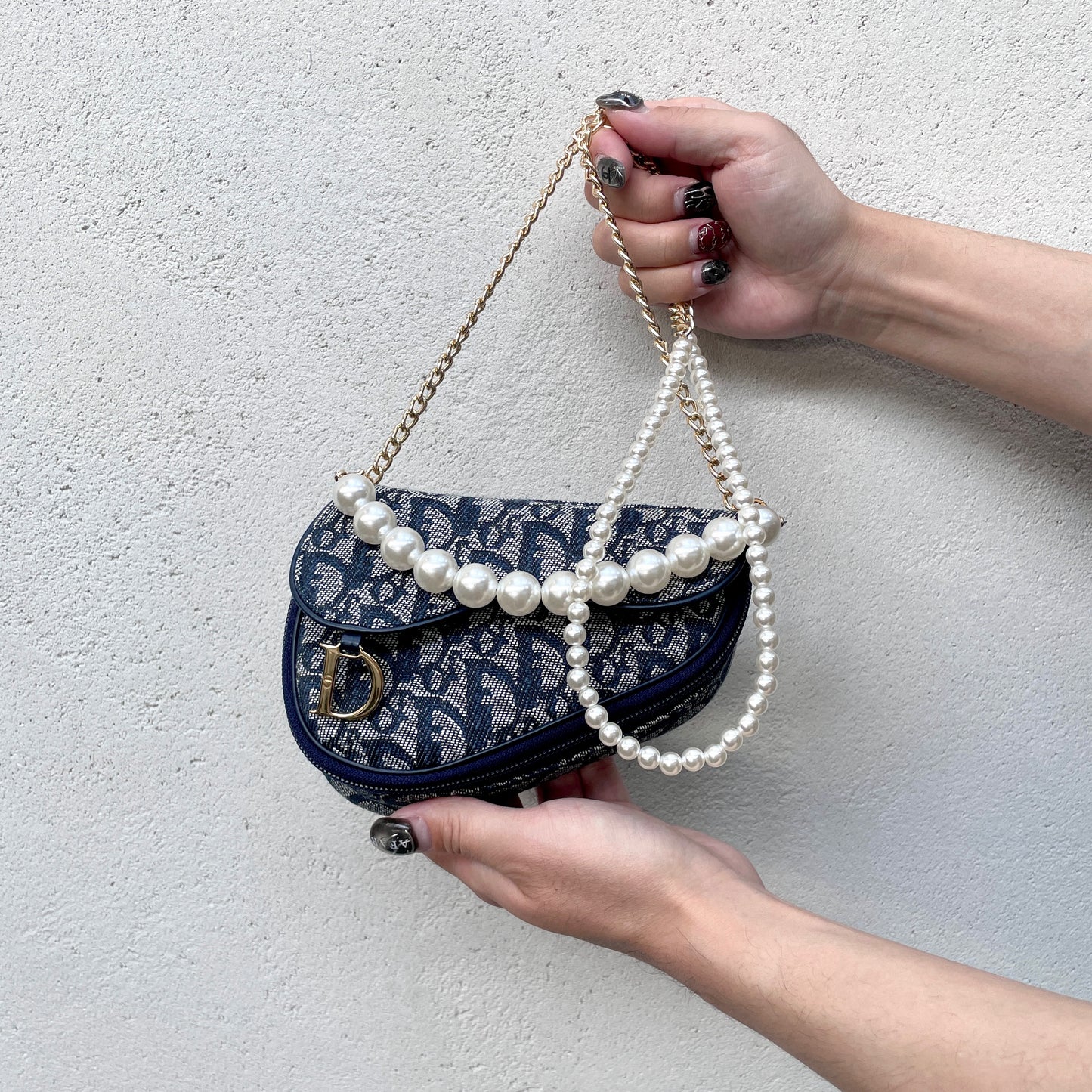 CHRISTIAN DIOR 2000 Trotter Canvas D Logo Pendant Mini Saddle Pouch Navy & Gold