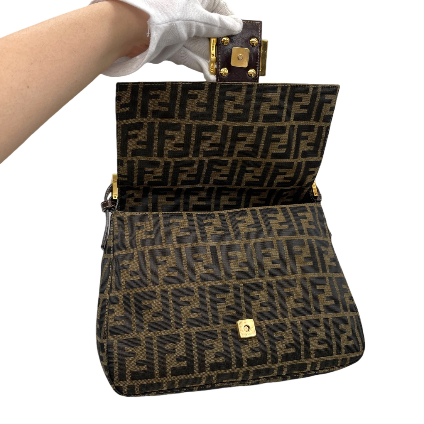 RARE☆☆☆FENDI Zucca Canvas Mamma Baguette GM Shoulder Bag Brown &amp; Gold