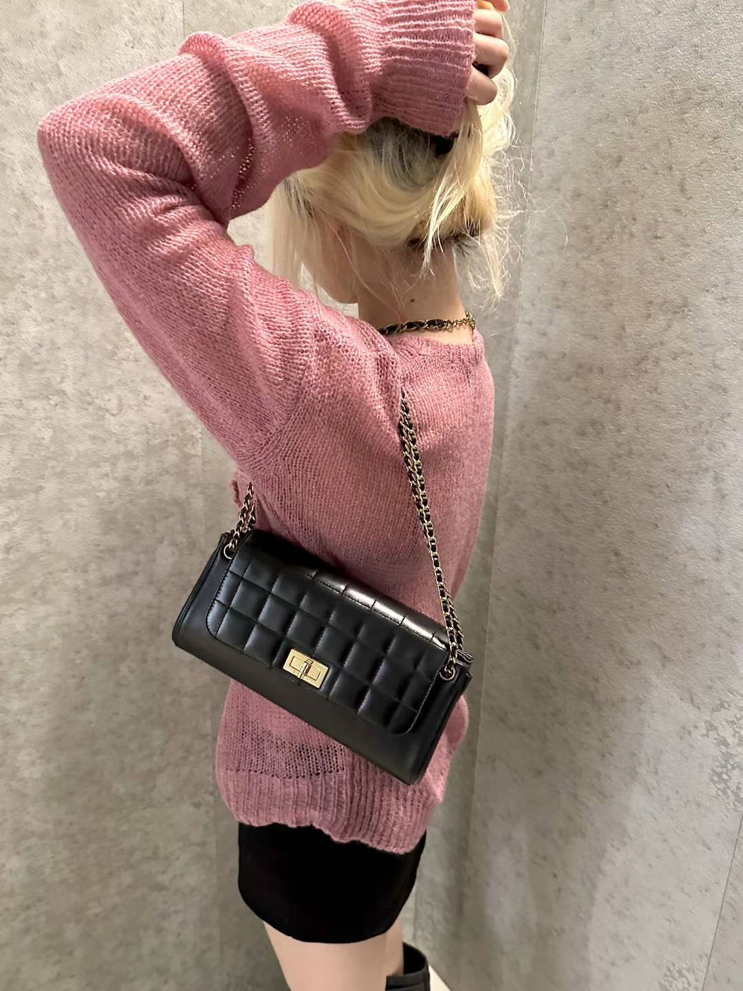 AUTH Pre-owned CHANEL 2.55ﾁｮｺﾊﾞｰ ﾁｪｰﾝｼｮﾙﾀﾞｰﾊﾞｯｸﾞ – Afar Vintage